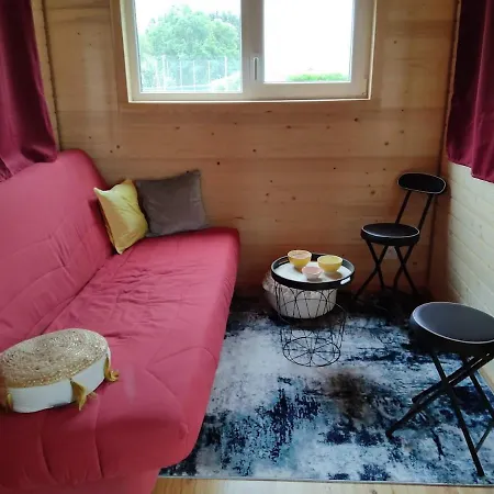 Tiny House Pour 4 Personnes * Sarrecave